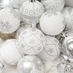 Weihnachtsdekoration - Silberfarbene Baumkugeln Set